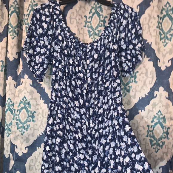 Romper - Picture 2 of 2